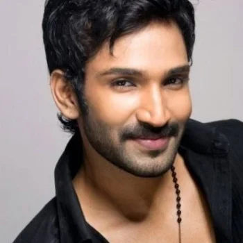 Aadhi Pinisetty