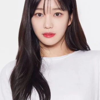 Lee Yu-bi