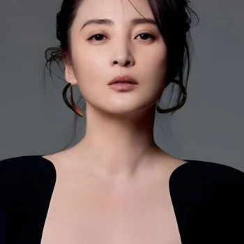 Jiang Qinqin