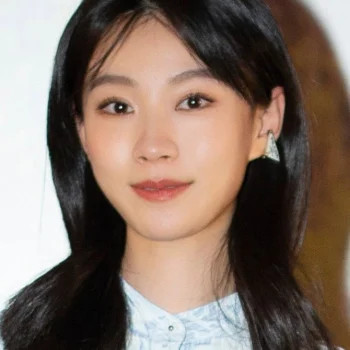 Zheng Yingchen