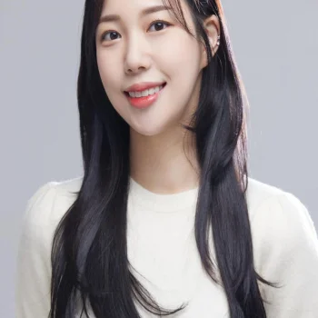 Lee Bo-ra