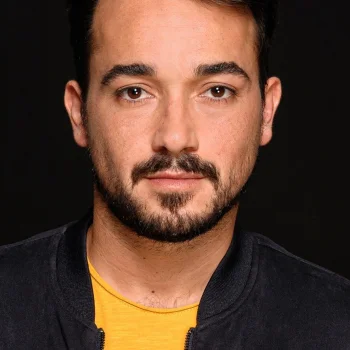 Adrián Viador