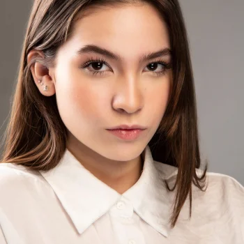 Alanna De La Rossa