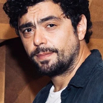 Alberto Ajaka