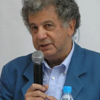 Александр Курляндский