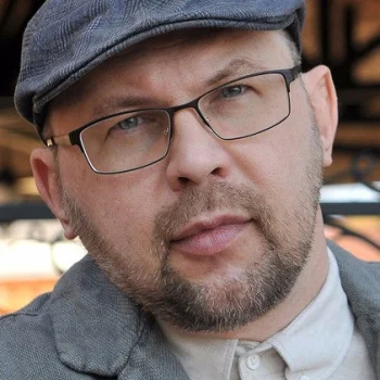 Алексей Иванов