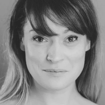 Alexa Waugh