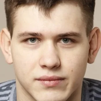 Александр Левин