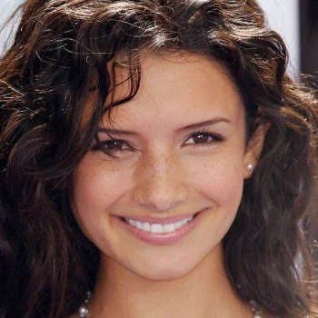 Alice Greczyn