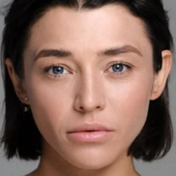 Алина Астровская