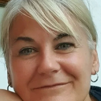 Almudena Illoro