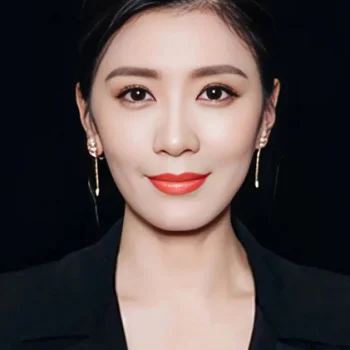 Alyssa Chia Ching-Wen