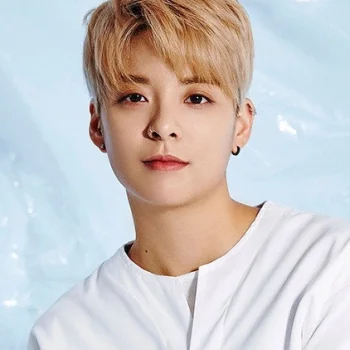 Amber Liu
