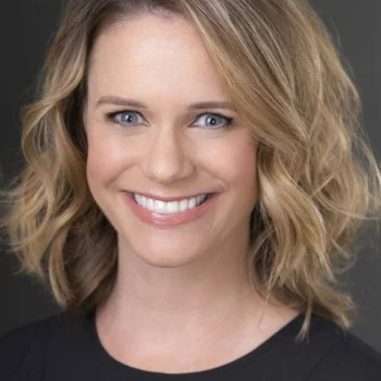 Andrea Barber