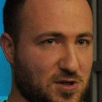 Андрей Апостолов