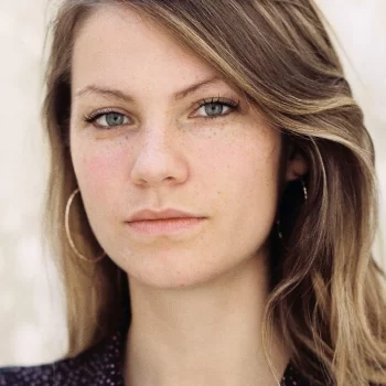 Anna Bullard