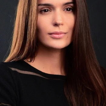 Анна Миронова