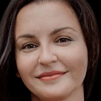 Анна Зайцева
