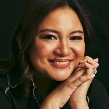 Antoinette Jadaone