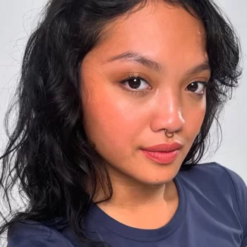Anya Zen