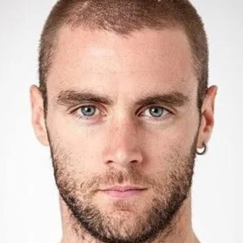 Aron Hegarty