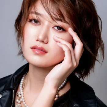 Asuka Aida