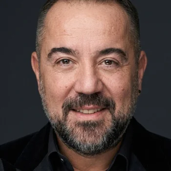 Ata Demirer