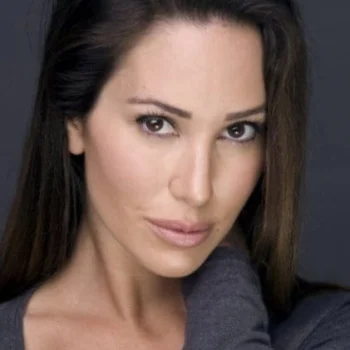 Ayse Tezel