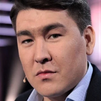 Азамат Мусагалиев