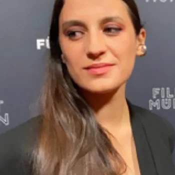 Azra Deniz Okyay