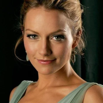 Becki Newton