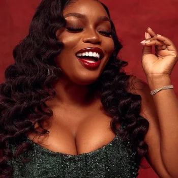 Bisola Aiyeola