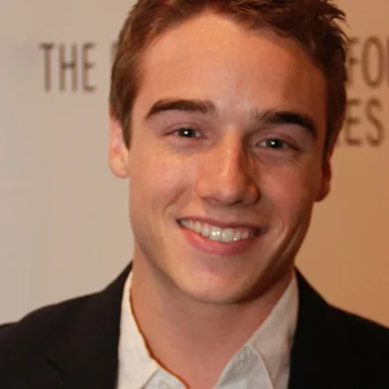 Brando Eaton