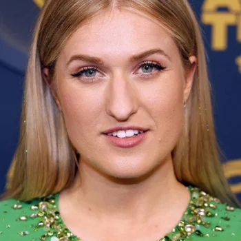 Britt Dekker