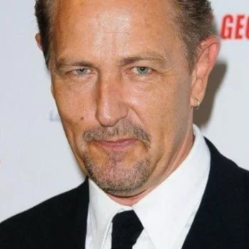 Bruce Payne
