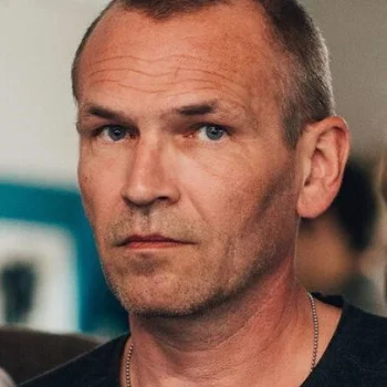 Carl Ernouf