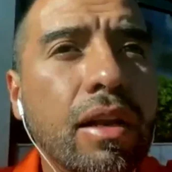 Carlos Hernández