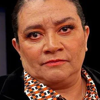 Carmen Ramos