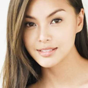 Carmen Soo