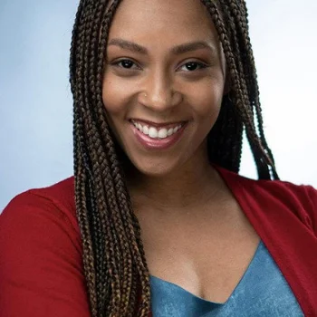 Chenae Moore
