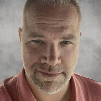 Christopher Korek