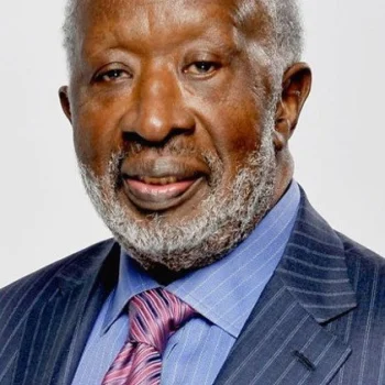 Clarence Avant