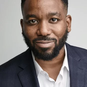 Clinton Lowe