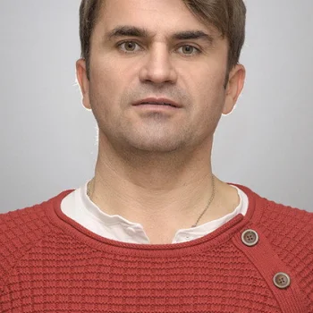 Gábor Csőre