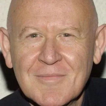 Daniel Benzali