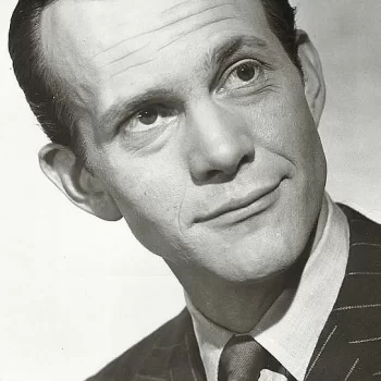 Daniel Massey