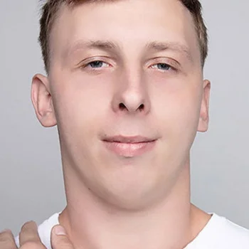 Данил Люмерц