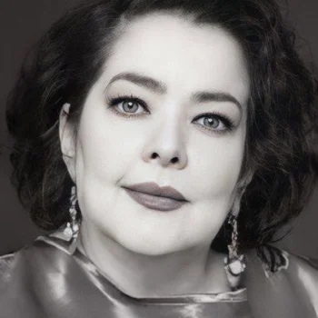 Delia Casanova