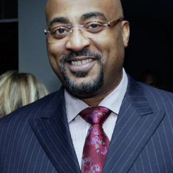 Dennis Scott