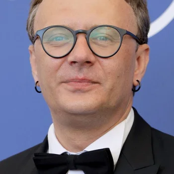 Денис Иванов